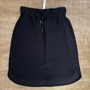 NWT Lululemon On the Fly Skirt Elastic Waist Tie, Size 2, Black, Athleisure